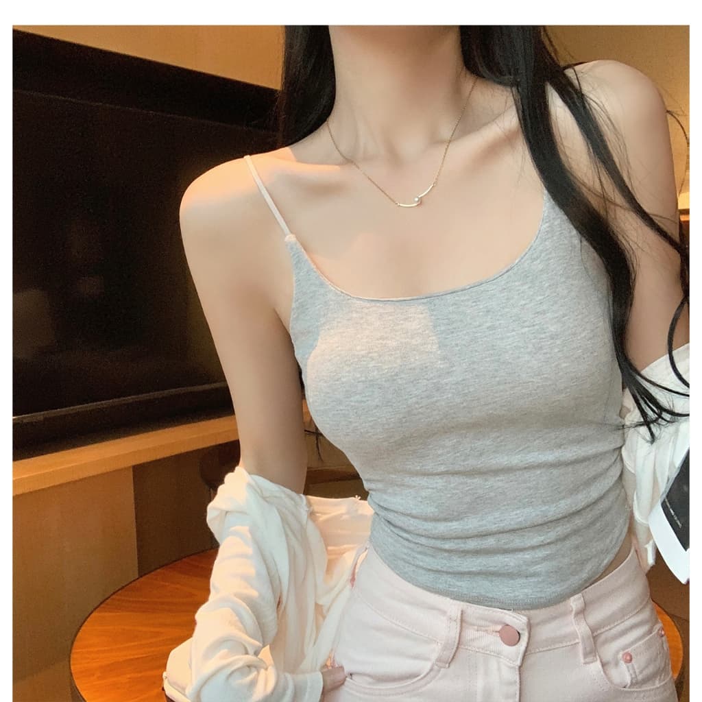 เสื้อสายเดี่ยว มีฟองน้ำ สำหรับผู้หญิง สีสันสวยงาม ไร้ขอบ ใส่สบาย สไตล์เก๋ๆ เสื้อผ้าผู้หญิง แฟชั่นน่ารักๆ B835 รูปที่ 6