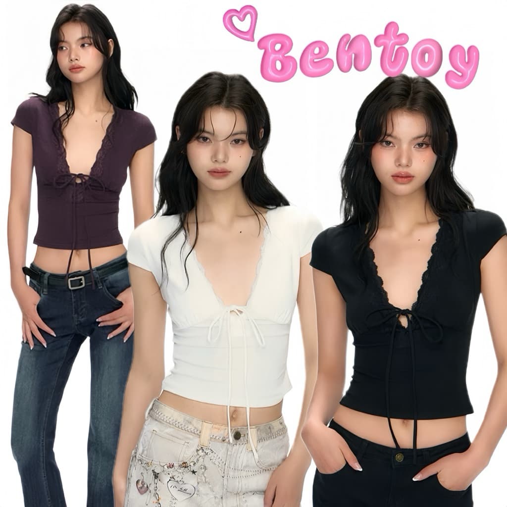 Bentoy เสื้อยืดแขนสั้นคอวีลึก ดีเทลแต่งเย็บลูกไม้หน้าอก เซ็กซี่ มีสายผูกด้วย รูปที่ 1