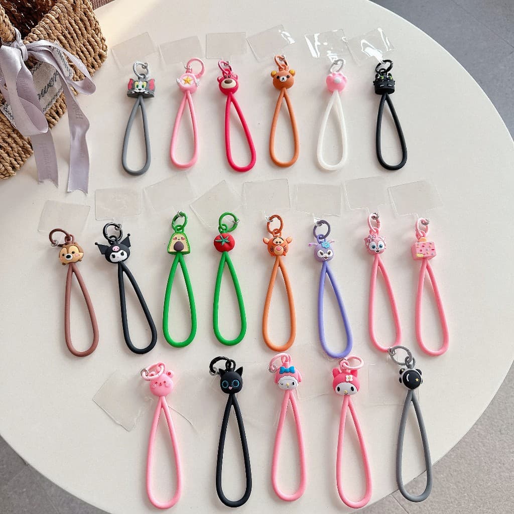 ส่งจากไทย มาใหม่ ซิลิโคนห้อยโทรศัทพ์ หูฟัง ลายการ์ตูนน่ารัก สำหรับเคสทุกรุ่น สายคล้องมือ ที่จับมือถือ แหวนโทรศัทพ์แผ่นแป รูปที่ 1