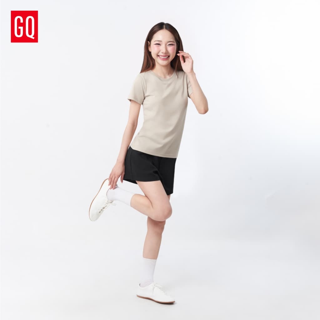 GQ Everyday Women T-Shirt เสื้อยืดคอกลม ผ้านุ่ม ระบายอากาศดี ไม่มีป้ายคอ ไม่คัน รูปที่ 4