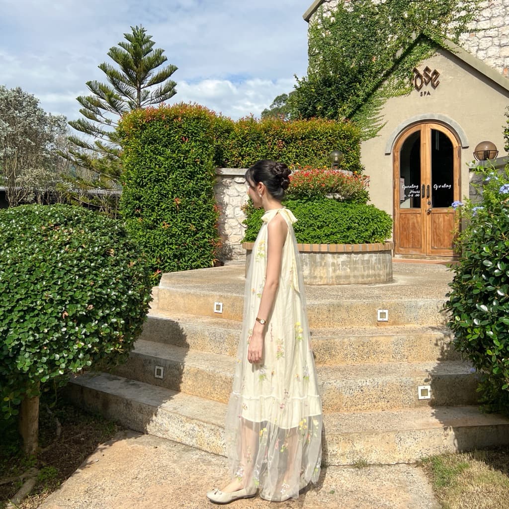 Lady Camelia Dress - Miidaผ้าใหม่หนาขึ้นผ้าเวลปักน่ารักมากๆ รูปที่ 6
