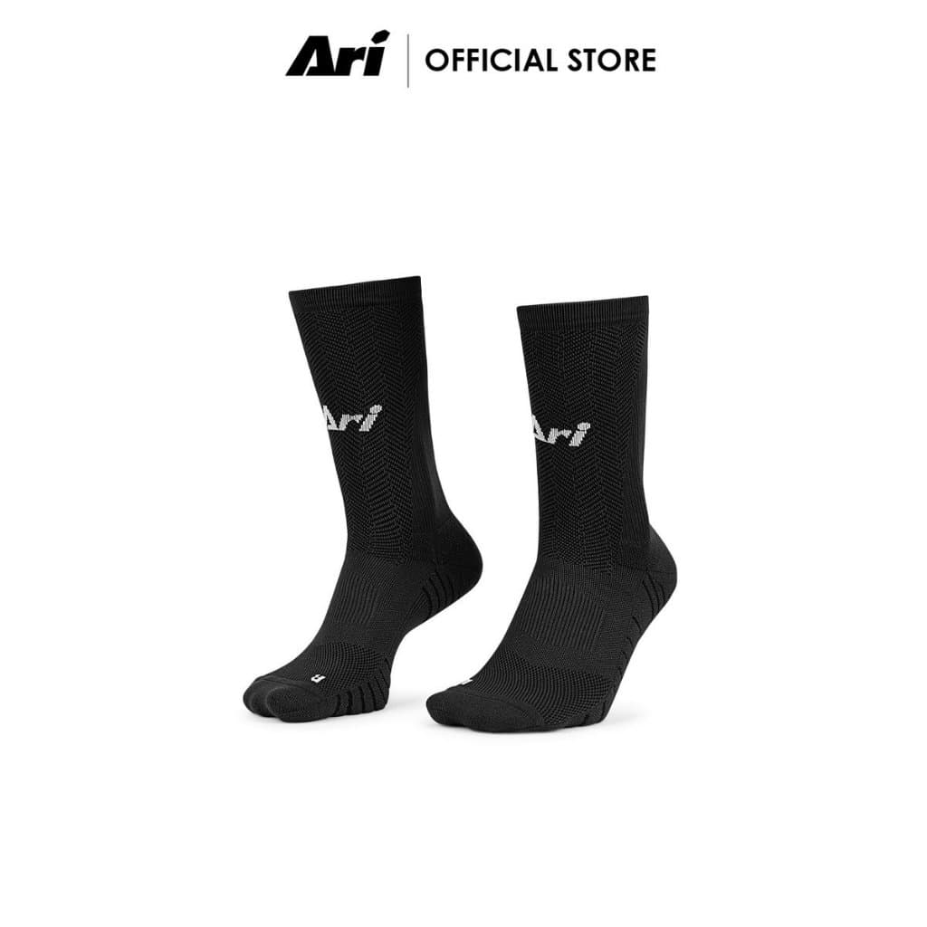 ARI LIGHTWEIGHT CREW SOCKS - BLACK ถุงเท้าสั้น อาริ LIGHTWEIGHT สีดำ รูปที่ 1
