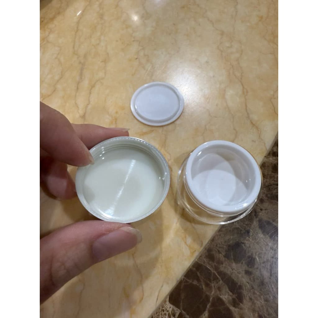 ปรับสูตรใหม่ล่าสุด Kanebo - Lively Skin Wear II เพิ่มผิวสวยเล่นแสงมีมิติ แบบแบ่งขาย รูปที่ 5