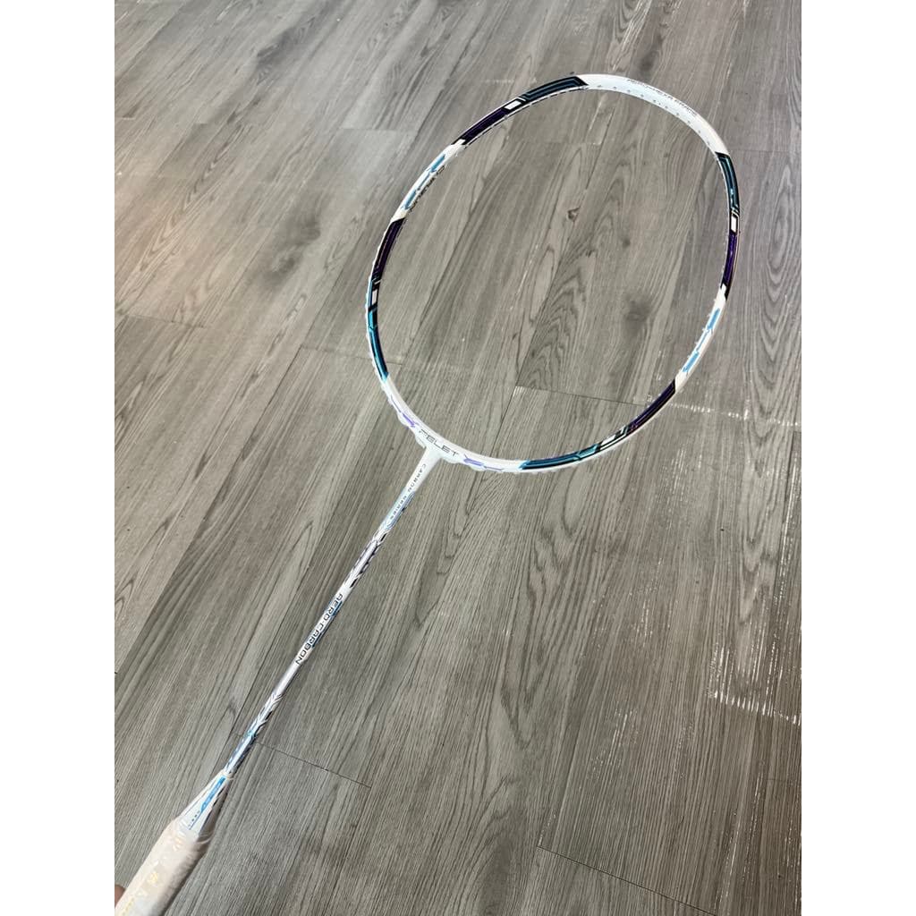 Felet Aero Carbon Snow White สามารถขึ้นเอ็นได้ถึง 35LBS ไม้แบดมินตัน รูปที่ 2