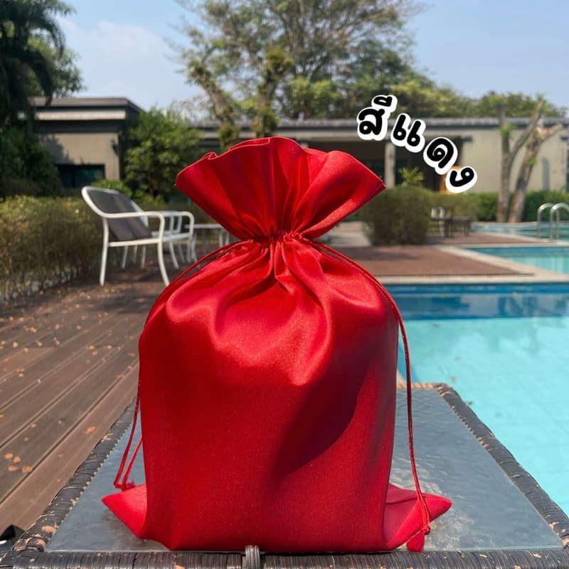 มีหลายสี ถุงซาติน 10x14นิ้ว ถุงผ้าหูรูด satin ถุงใส่ของขวัญ giftbag bag ถุงใส่กระเป๋า รูปที่ 2