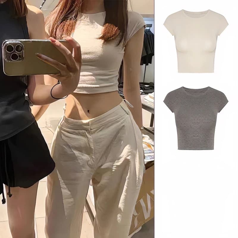 เสื้อยืดผู้หญิงทรงเข้ารูป แขนสั้น สไตล์อเมริกัน แฟชั่นใหม่ 2025 เรียบหรู มิเนมอล ใส่สบาย แมตช์ง่าย รูปที่ 1
