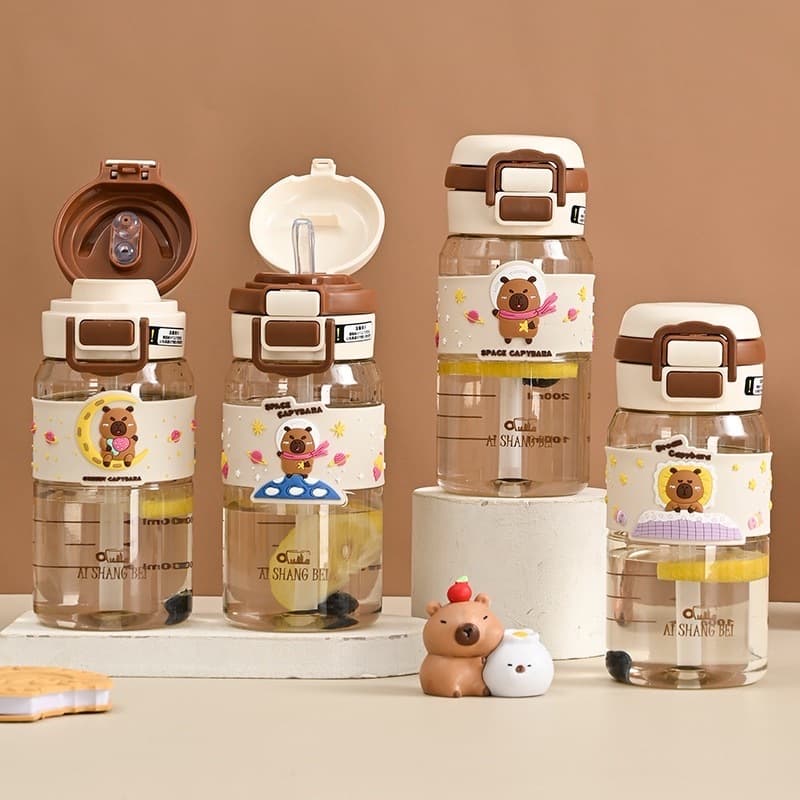 YH ขวดน้ำ กระบอกน้ำเด็ก พลาสติก ลายการ์ตูน ความจุ630 ml แบบหนา ทนทาน ขวดน้ำ+พร้อมลอดซิลิโคน รูปที่ 2