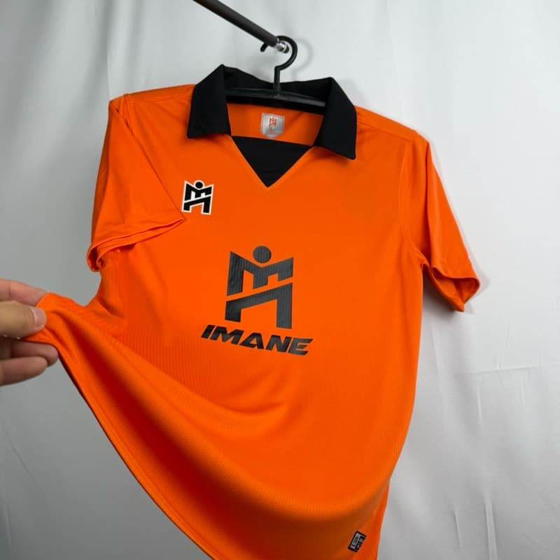 IMANE เสื้อกีฬาคอสีปก พร้อมโลโก้ M กลางตัว IMA1 002 รูปที่ 7