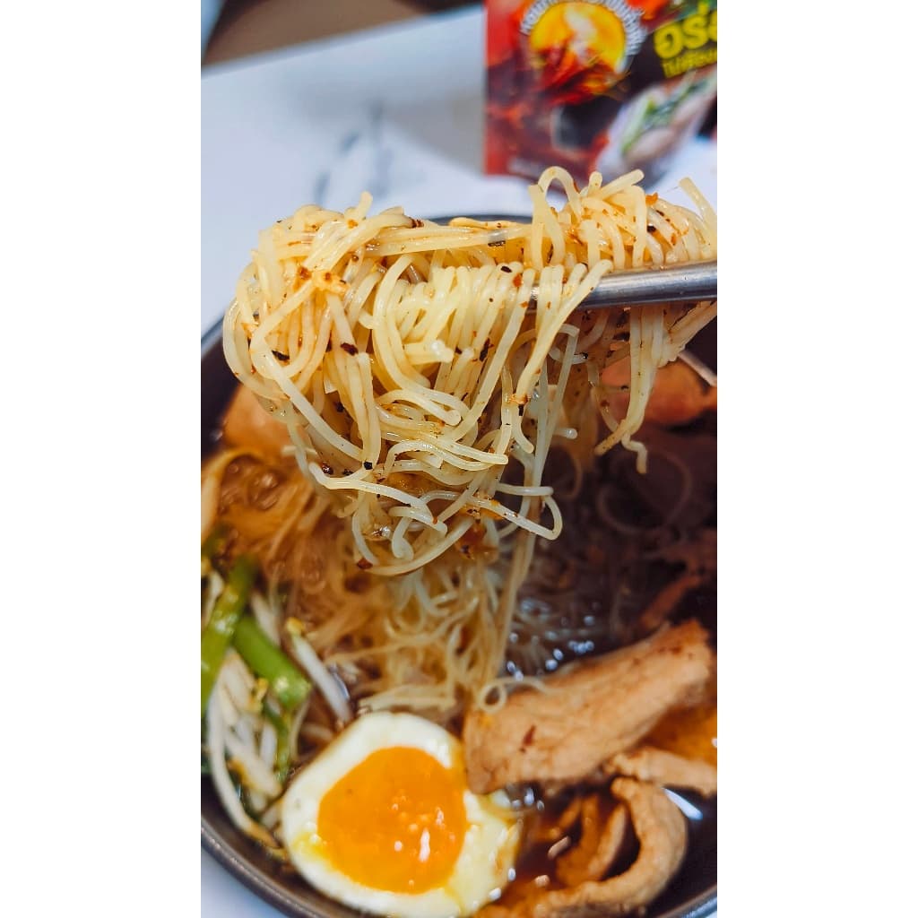 ซอสก๋วยเตี๋ยวเรือเข้มข้นตราอารี สูตรดั้งเดิม 100g ซอสก๋วยเตี๋ยวเรือสำเร็จรูป ก๋วยเตี๋ยวเรือทำเอง แค่เท คลุก พร้อมทาน รูปที่ 4