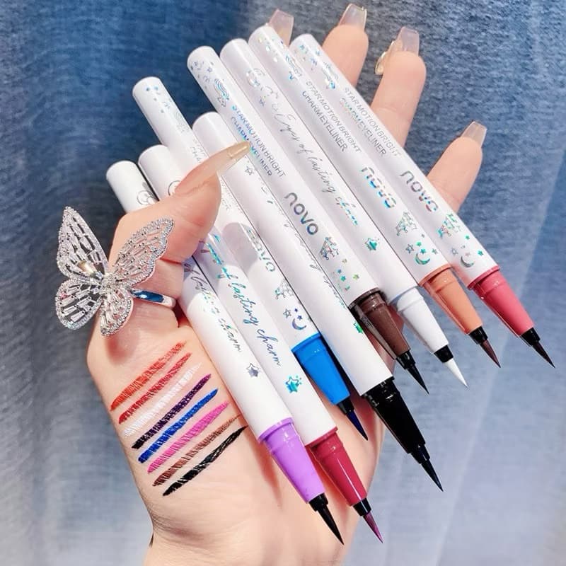 S-30NOVO Color Eyeliner อายไลเนอร์หัวพู่กัน 0.1 มม. สีสดชัด เส้นคมเรียวสวย ติดทนนาน กันน้ำ ไม่เลอะระหว่างวัน รูปที่ 2
