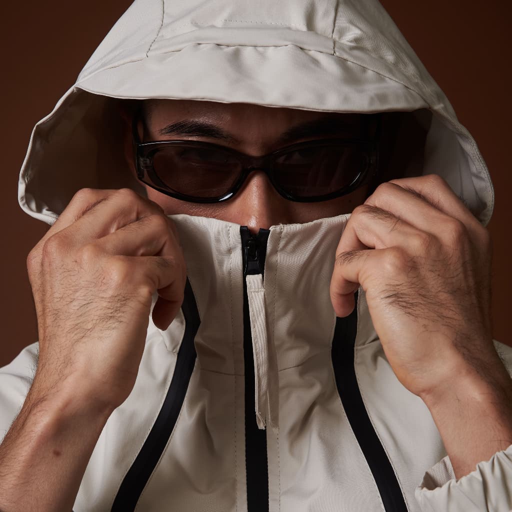 URBAN HIKER SUNGLASSES: SUMMIT SHADE แว่นกันแดดที่ทรงเป็นสไตล์ Gorpcore ใส่ได้ทั้งเดินป่าและในเมือง รูปที่ 2