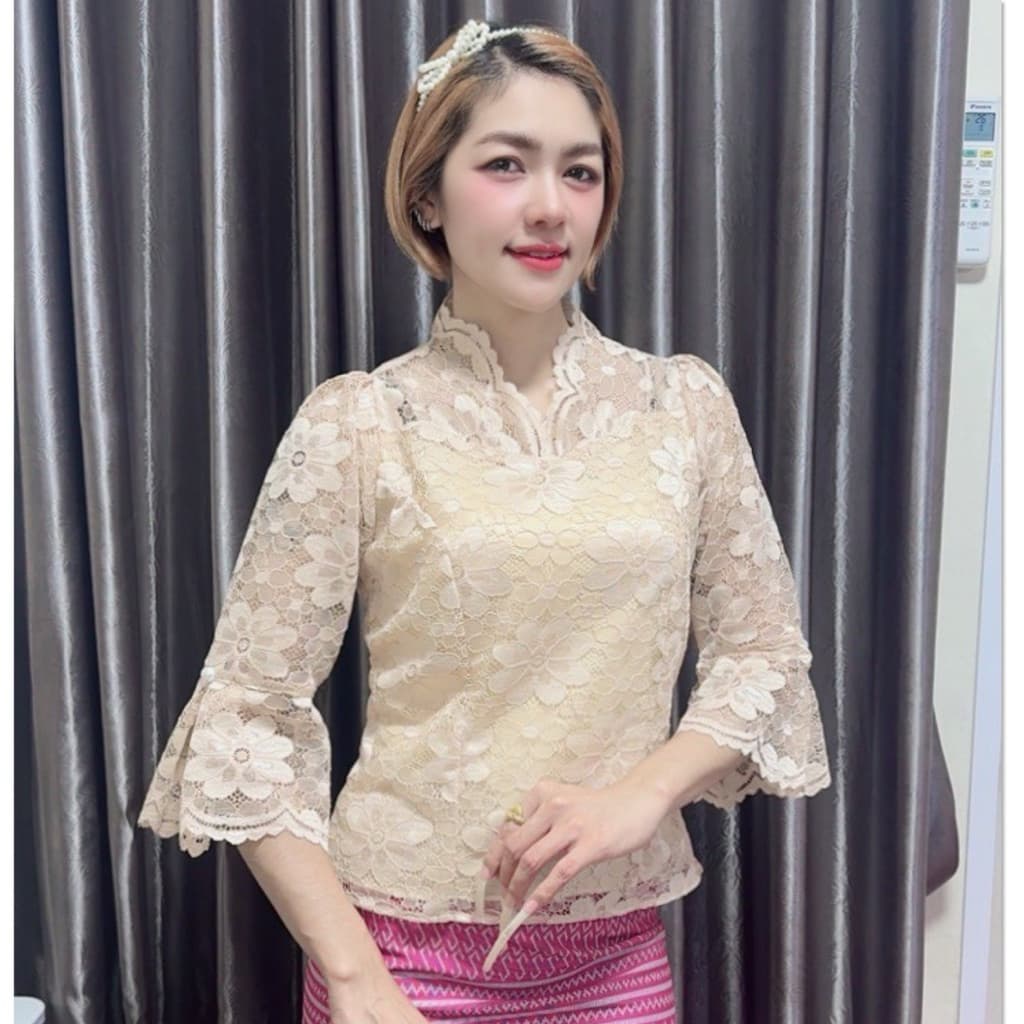 เสื้อลูกไม้คอวีแขนกระดิ่งใส่งานแต่งงานบุญงานบวช รูปที่ 3