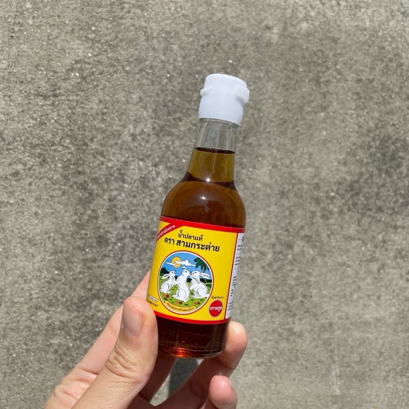 น้ำปลาแท้ สามกระต่าย 60ml ขวดแก้ว รับตรงโรงงานหน้าร้าน: นาคนิวาส7 กทม สต็อกสดใหม่เสมอ‼ รูปที่ 1