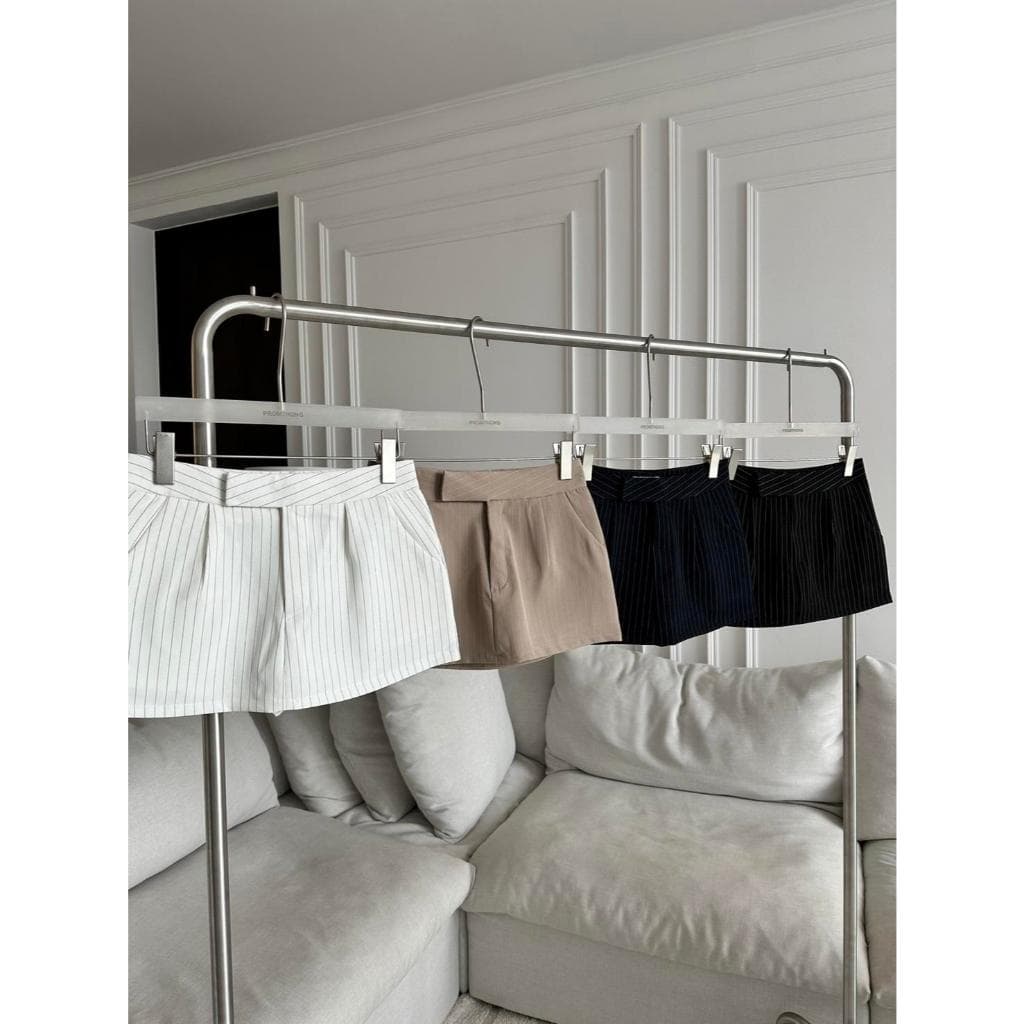 PSK013 Low waist Skirt กระโปรงเอวต่ำลายริ้ว PROMTHONG รูปที่ 2