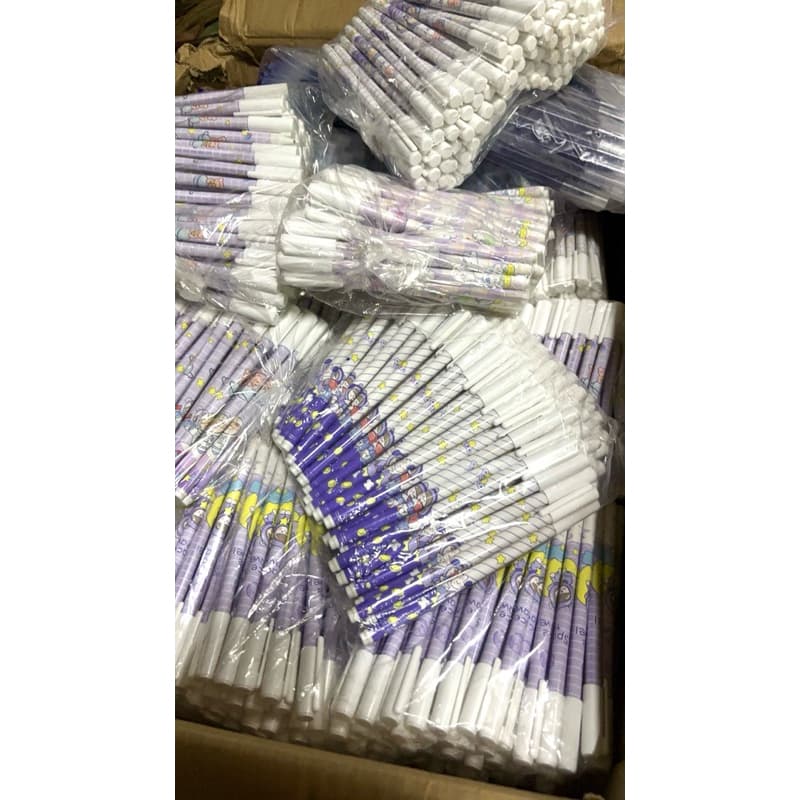 1บาท ขายส่ง50-100แท่ง ปากกาหมึกสีน้ำเงิน ลายการ์ตูนคละสีคละลายการ์ตูนล้วนทั้งหมด รูปที่ 3