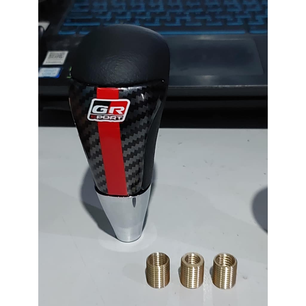 หัวเกียร์ TRD หัวเกียร์ GR sport เป็นหนังแท้ ลายเคฟล่าฟิมลม์ อย่างสวยถ่ายจากสินค้าจริง ใส่กับรถได้ทุกรุ่น เกียร์ออโต้ รูปที่ 6