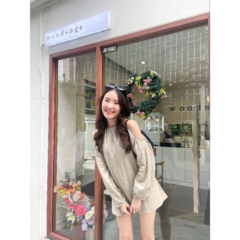 Alpha top เสื้อแขนยาว เว้าไหล่ ผ้าคอตตอนลินินผสมสลาฟญี่ปุ่น รูปที่ 2