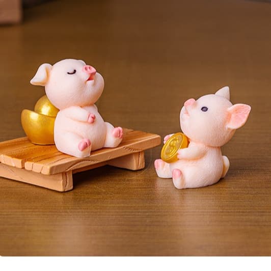 หมูมงคล มั่งคั่ง มั่งมี V.3 ตุ๊กตาแต่งสวน จัดสวนถาด โมเดล ตกแต่งบ้าน พร็อพถ่ายรูป รูปที่ 7
