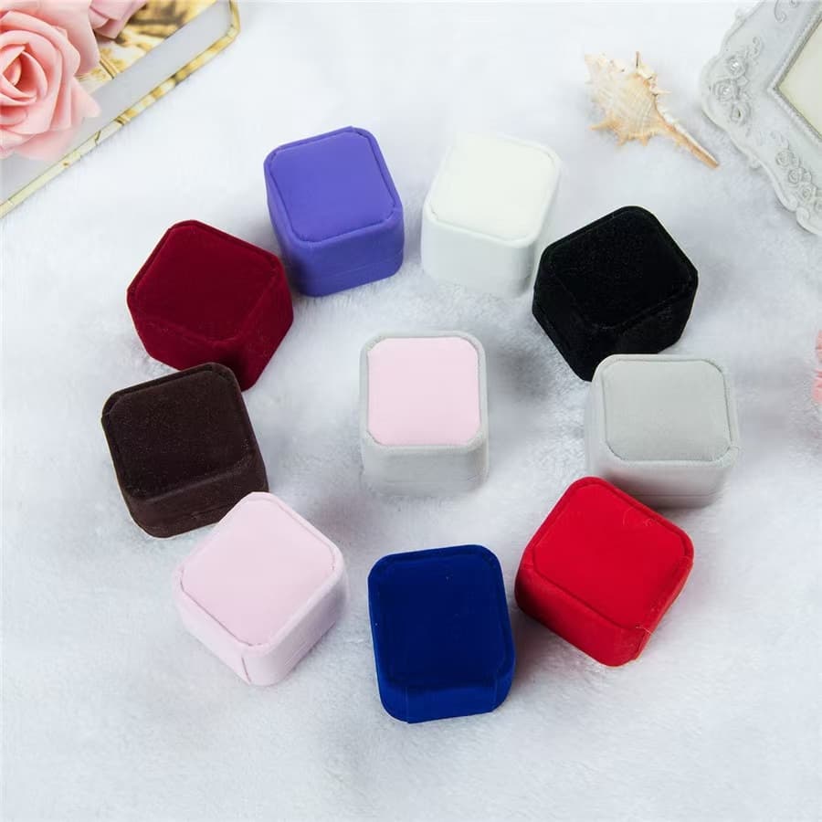 ขายส่ง 20ใบ กล่องเครื่องประดับ ราคาขายส่ง กล่องแหวน สักหลาด กล่องใส่แหวนกำมะหยี่ รูปที่ 2