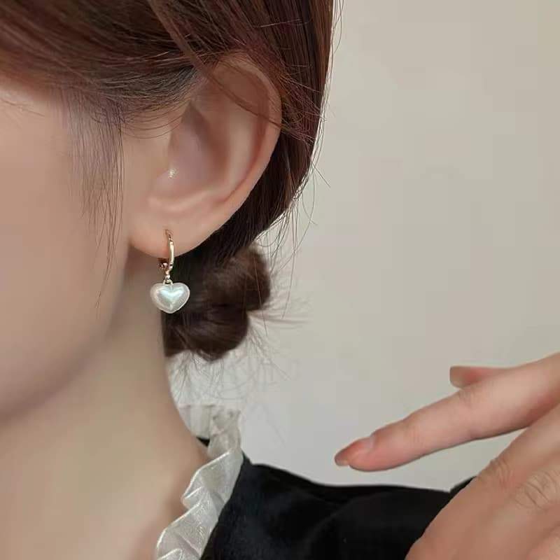 S925 ต่างหู รูปหัวใจ ไข่มุก เกาหลี ระดับไฮเอนด์ หวาน ไม่ทําให้แพ้ง่าย ผู้หญิง แฟชั่น เครื่องประดับ ของขวัญวันหยุด-COD รูปที่ 4