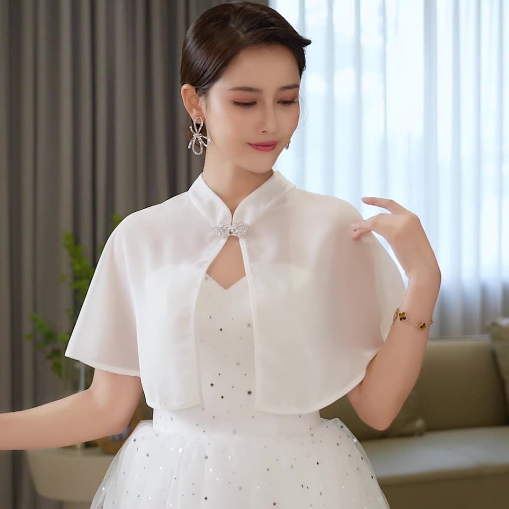 ผ้าคลุมไหล่ผ้าชีฟองทรงสั้นประดับเพชรสำหรับผู้หญิง รูปที่ 2
