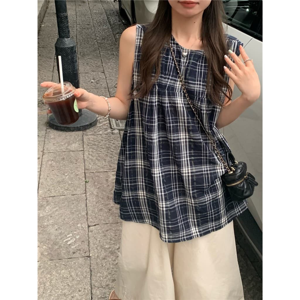 เสื้อลายสก็อต สวมใส่สบาย ติดกระดุมด้านหลังคอ กลางลำตัวจับจีบระบายชาย ทรงปล่อย เสื้อครอป #6613 รูปที่ 6