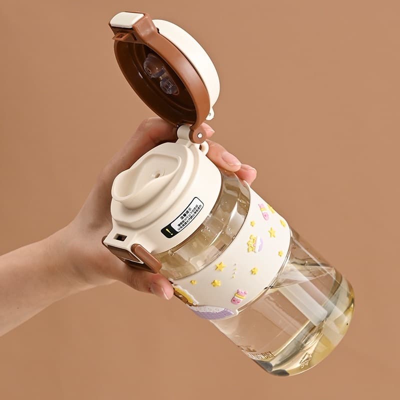 YH ขวดน้ำ กระบอกน้ำเด็ก พลาสติก ลายการ์ตูน ความจุ630 ml แบบหนา ทนทาน ขวดน้ำ+พร้อมลอดซิลิโคน รูปที่ 4