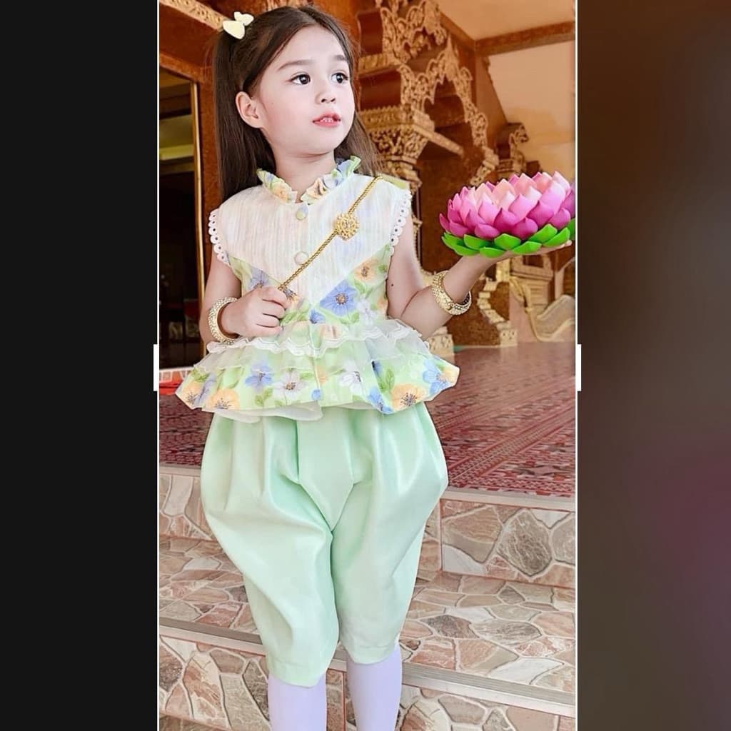 ชุดไทยเด็ก สีพาสเทล ลายดอกไม้ แต่งระบาย รูปที่ 6