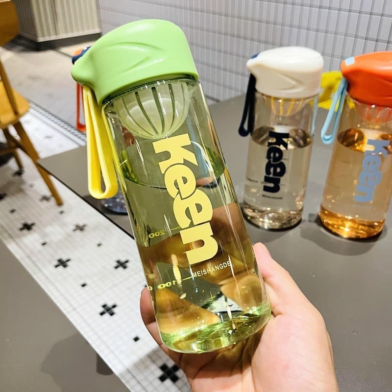 YH ขวดน้ำ กระบอกน้ำพลาสติก ขนาด 550 ML ขวดน้ำ Keen บอกปริมาณ พลาสติกดี ขนาดพกพา A364 รูปที่ 6