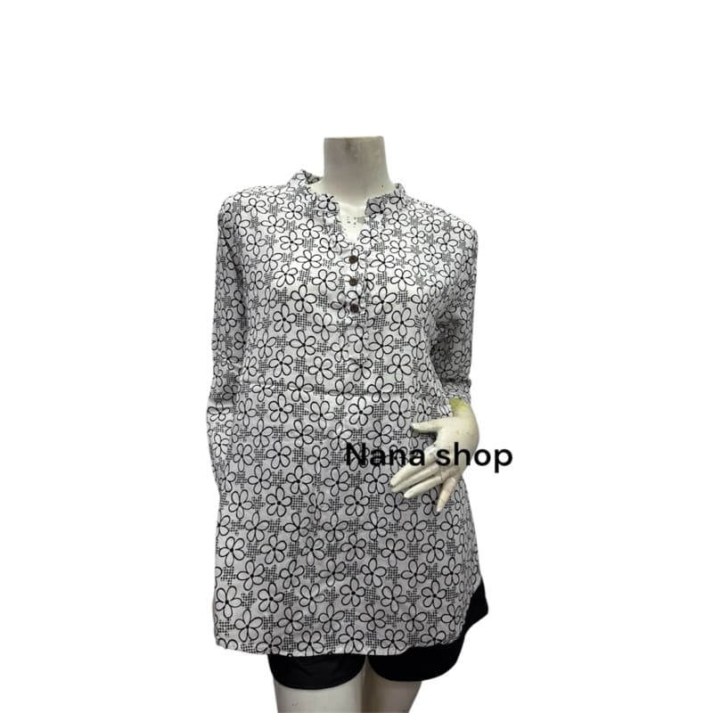 Nana shop18806 เสื้อสตรีผ้าสปันพิมม์ลาย38”-46”ผ้านิ่ใมใส่สบาย รูปที่ 3