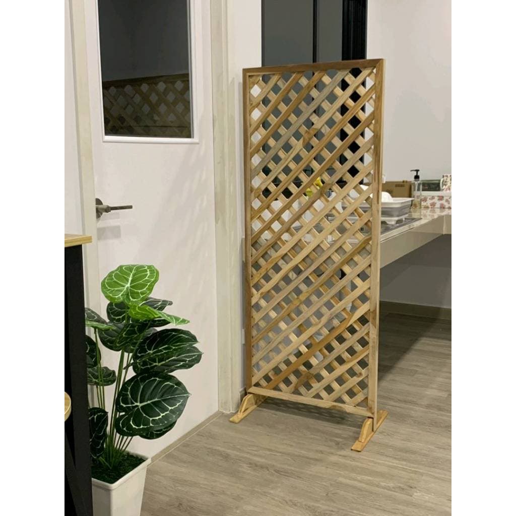 ฉากกั้นห้องไม้สัก 1 บาน ขนาด 60*150 cm. ตกแต่งบ้าน ตกแต่งสวน รูปที่ 1