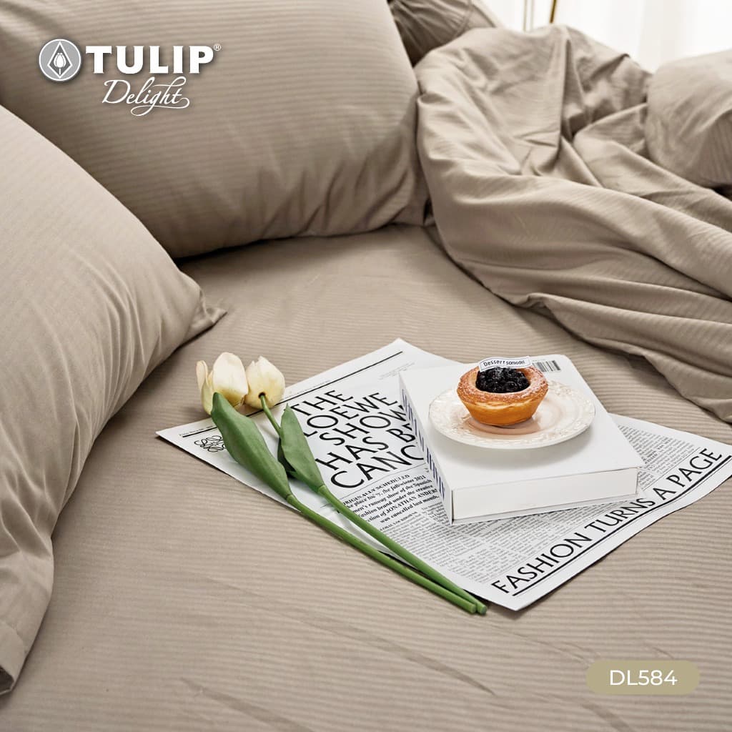 TULIP รุ่นTULIP Delight สีพื้นอัดลาย DL584 มีลายนูนเบาๆ บนเนื้อผ้าสัมผัสได้ ชุดเครื่องนอน ผ้าปูที่นอน ผ้าห่มนวม รูปที่ 2