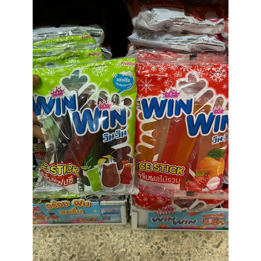 win win หวานเย็น 12แท่ง  คละรส  รสผลไม้รวม กับ รสแฟนซี