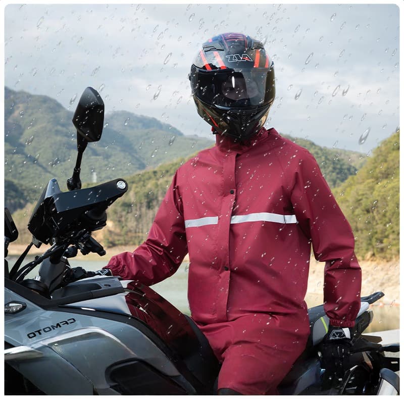 ชุดกันฝน เสื้อกันฝนมอเตอร์ไซค์ เสื้อกันฝนได้ครบเซ็ต เสื้อ+กางเกง Waterproof Rain Suit เสื้อกันฝนแบบพกพาผู้ใหญ รูปที่ 3