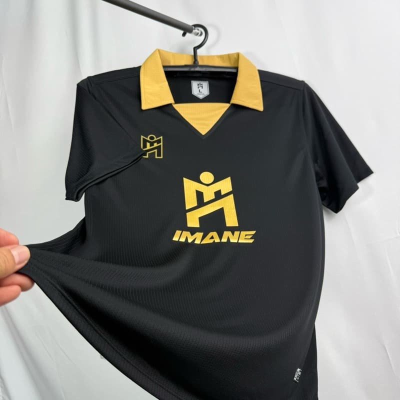 IMANE เสื้อกีฬาคอสีปก พร้อมโลโก้ M กลางตัว IMA1 002 รูปที่ 3