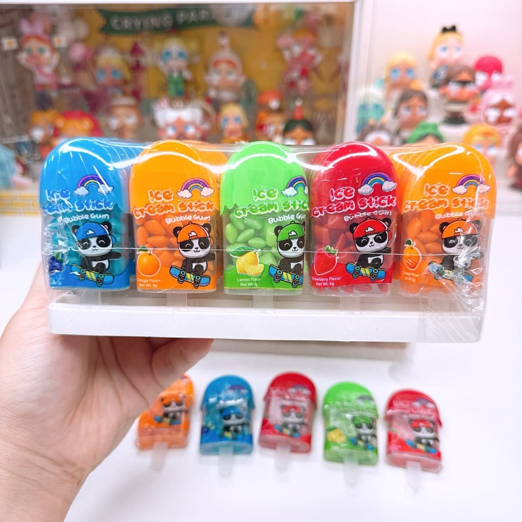 ไอติมเเพนด้าหมากฝรั่งสติ๊ก 5 สี 1 เเพค 30 ชิ้น ขนม วัยเด็ก แมคโคร ขนม แผง เยลลี่ ขนมยุค90 ในตํานาน รูปที่ 2