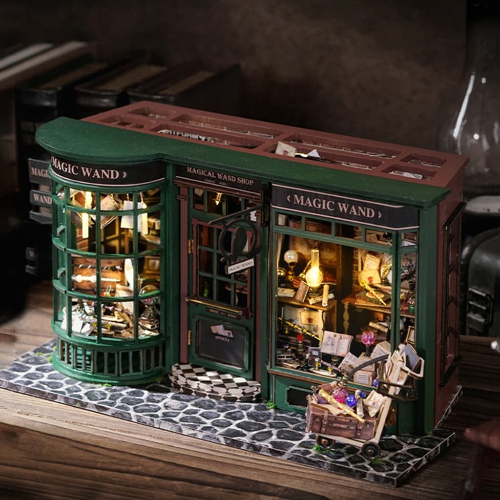 CUTEBEE บ้านตุ๊กตาDIY ร้านเวทมนตร์แฮร์รี่ โมเดลบ้าน บ้านของเล่น โมเดลบ้านจิ๋ว พร้อมฝาครอบกันฝุ่น ของเล่นฝึกสมาธิ รูปที่ 3