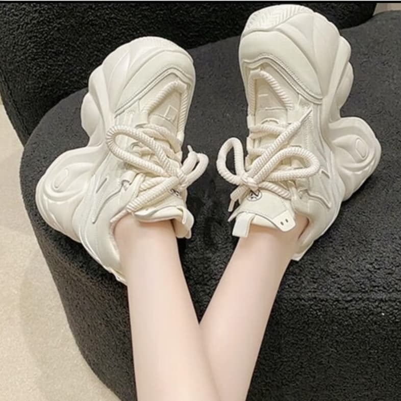 Mavis New!!{รุ่นใหม่มาแรง ส้นหนาถึง9cm} รองเท้าผ้าใบผู้หญิง แฟชั่น เบา ใส่สบาย ทรงงามมาก ดีไซน์โดดเด่น NO.M157 รูปที่ 6