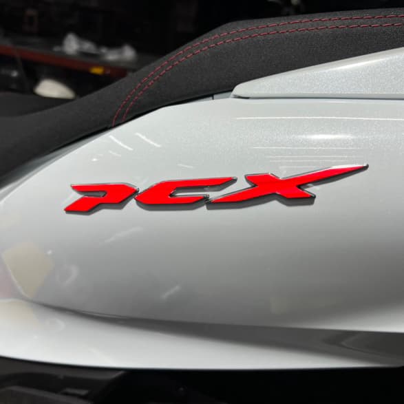 สติกเกอร์แต่งอักษรโลโก้ PCX สะท้อนแสง เรืองแสง งานตัดเข้ารูป ติดง่าย...ลองดิ! รูปที่ 4