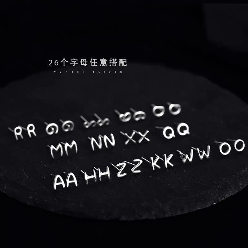 1-2วัน ต่างหูเงินลายอักษร S925 รูปที่ 5