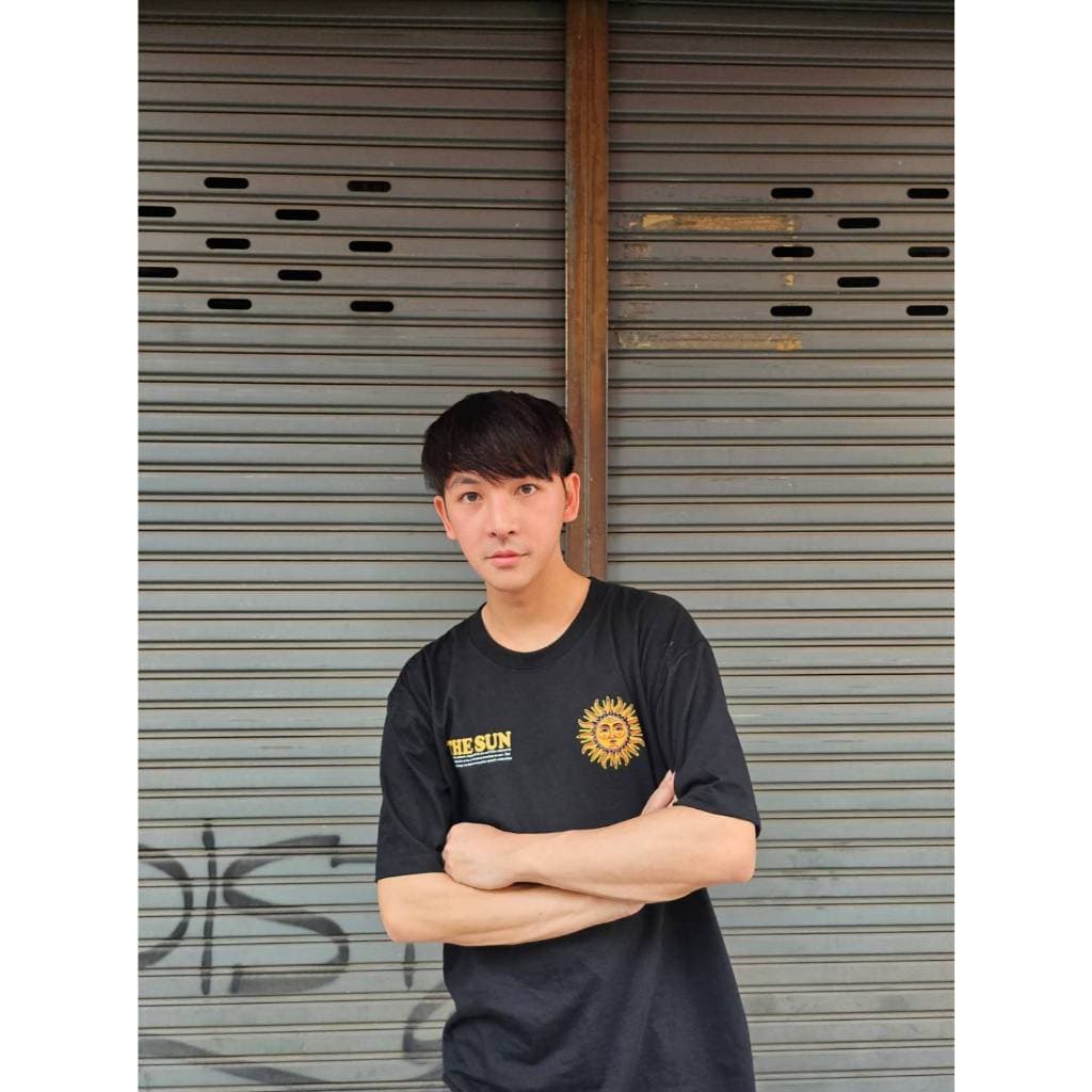 VINTAGE FACTORY เสื้อยืด Cotton100% THE SUN - เทคนิคซิลค์สกรีน สีจมลงเนื้อผ้าติดแน่นทนนาน รูปที่ 8