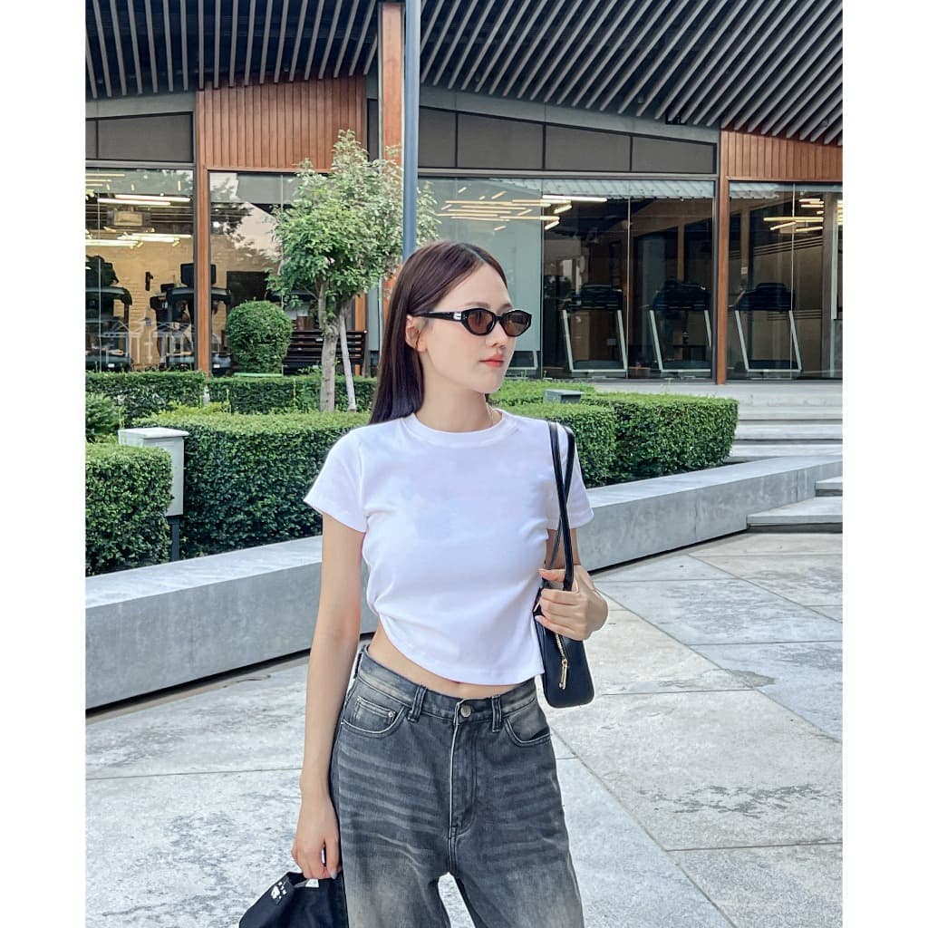 Lucy เสื้อยืดพรางหุ่น ทรง Slim งานเวียดนาม ทรงสวยจึ้ง รูปที่ 2