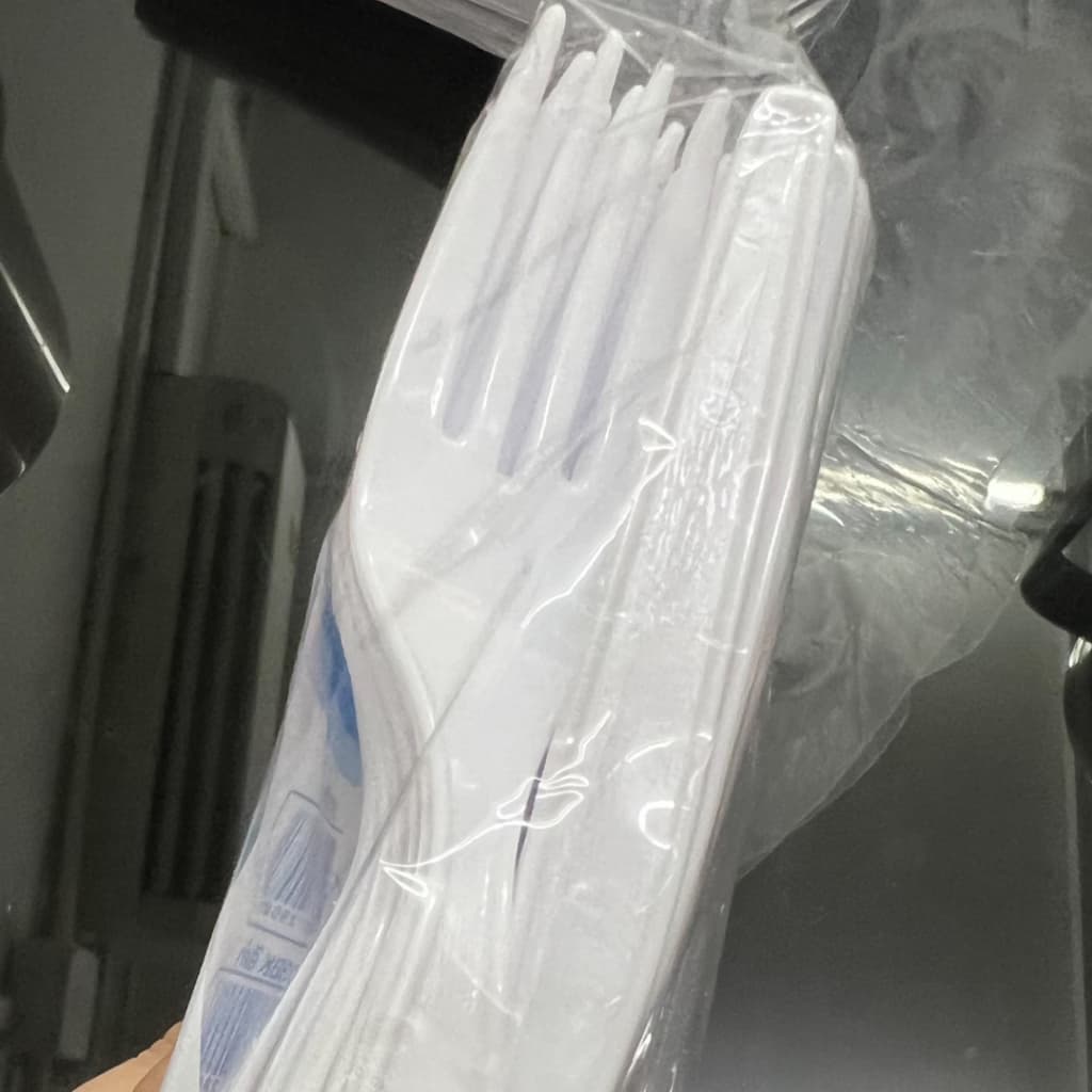 ส้อมพลาสติก ส้อมยาว ส้อมอนามัย ส้อมจิ้มขนม ใช้แล้วทิ้ง สะอาด สะดวก 100 คัน/ห่อ food grade *ออกใบกำกับภาษี* รูปที่ 2