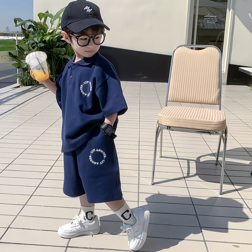Beryl kidsชุดเซ็ทเด็กแฟชั่นชุดแขนสั้นของเด็กผู้ชาย เสื้อโปโลลําลองหล่อกางเกงขาสั้น สองชิ้น สไตล์เกาหลี ฤดูร้อน งานใหม่ รูปที่ 9
