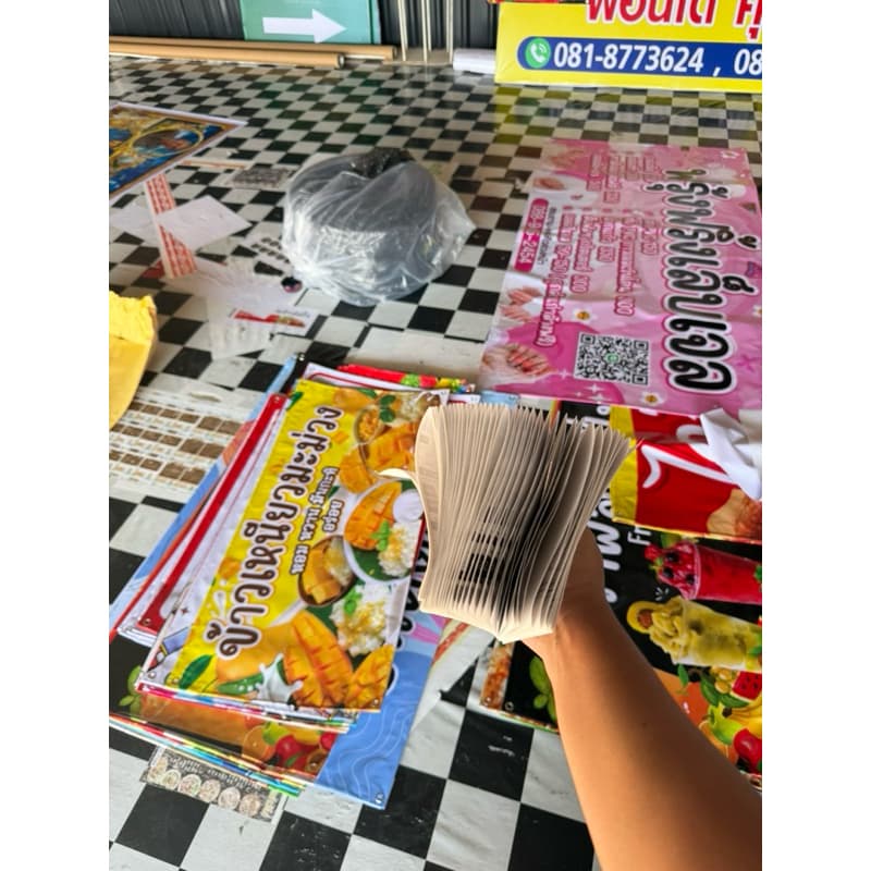 ป้ายไวนิล ก๋วยเตี๋ยว หมูเนื้อน้ำตกน้ำใส ป้ายสำเร็จ รูปที่ 2