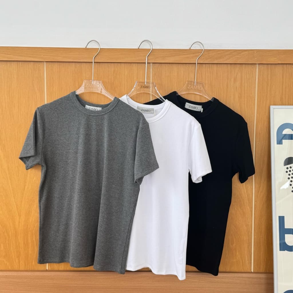 ZAMIO BOUNCE T-shirt เสื้อยืดทรงรัดรูปผ้ายืดใส่สบายตัวสั้น เสื้อไม่ยาวนะครับ รูปที่ 6