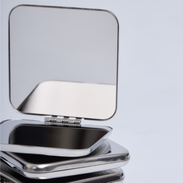 earika.earrings - classic compact mirror กระจกสี่เหลี่ยม ขอบมน สีเงิน สแตนเลส รูปที่ 2