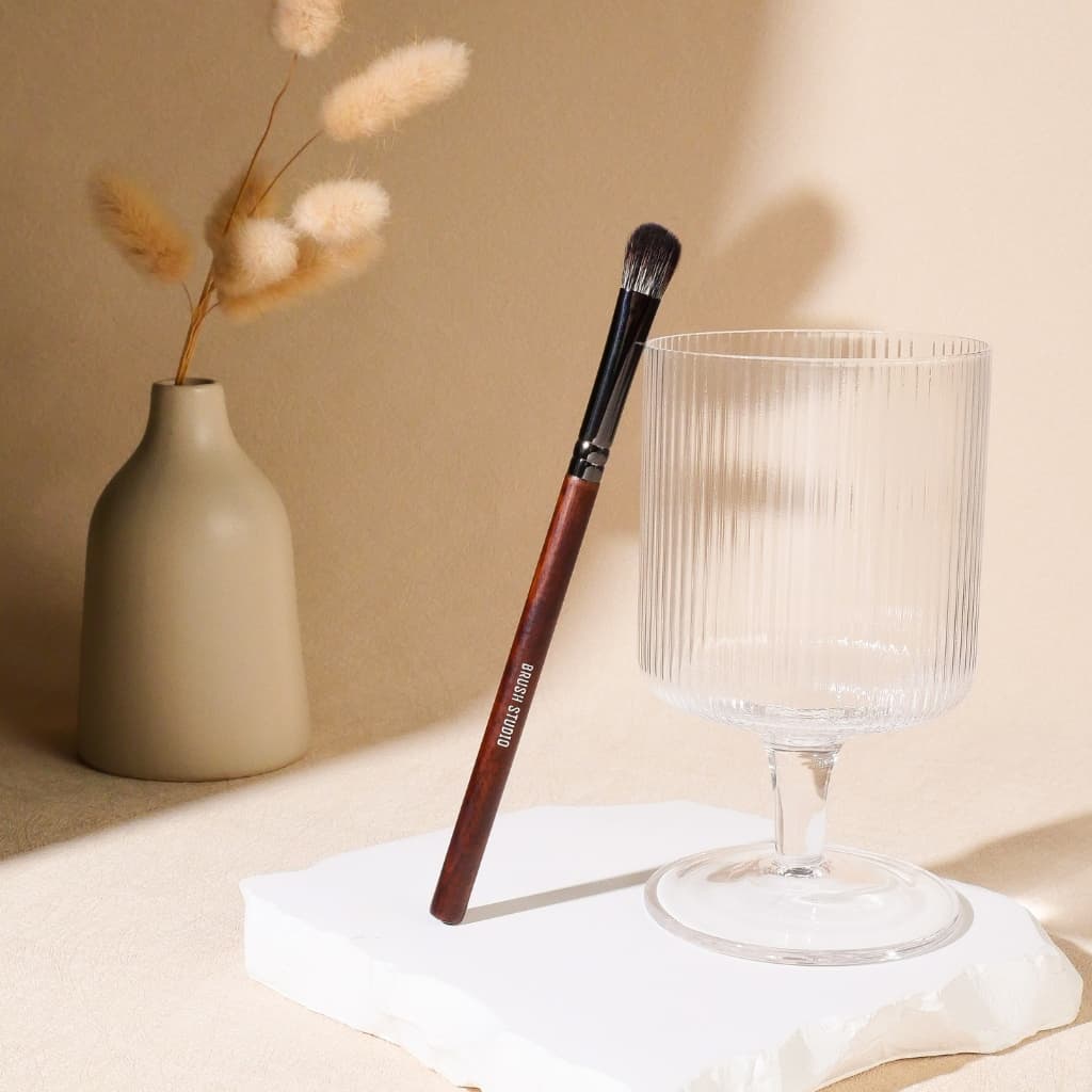 BRUSH STUDIO Tropical Glow : T7 Eyeshadow แปรงอายแชโดว รูปที่ 9