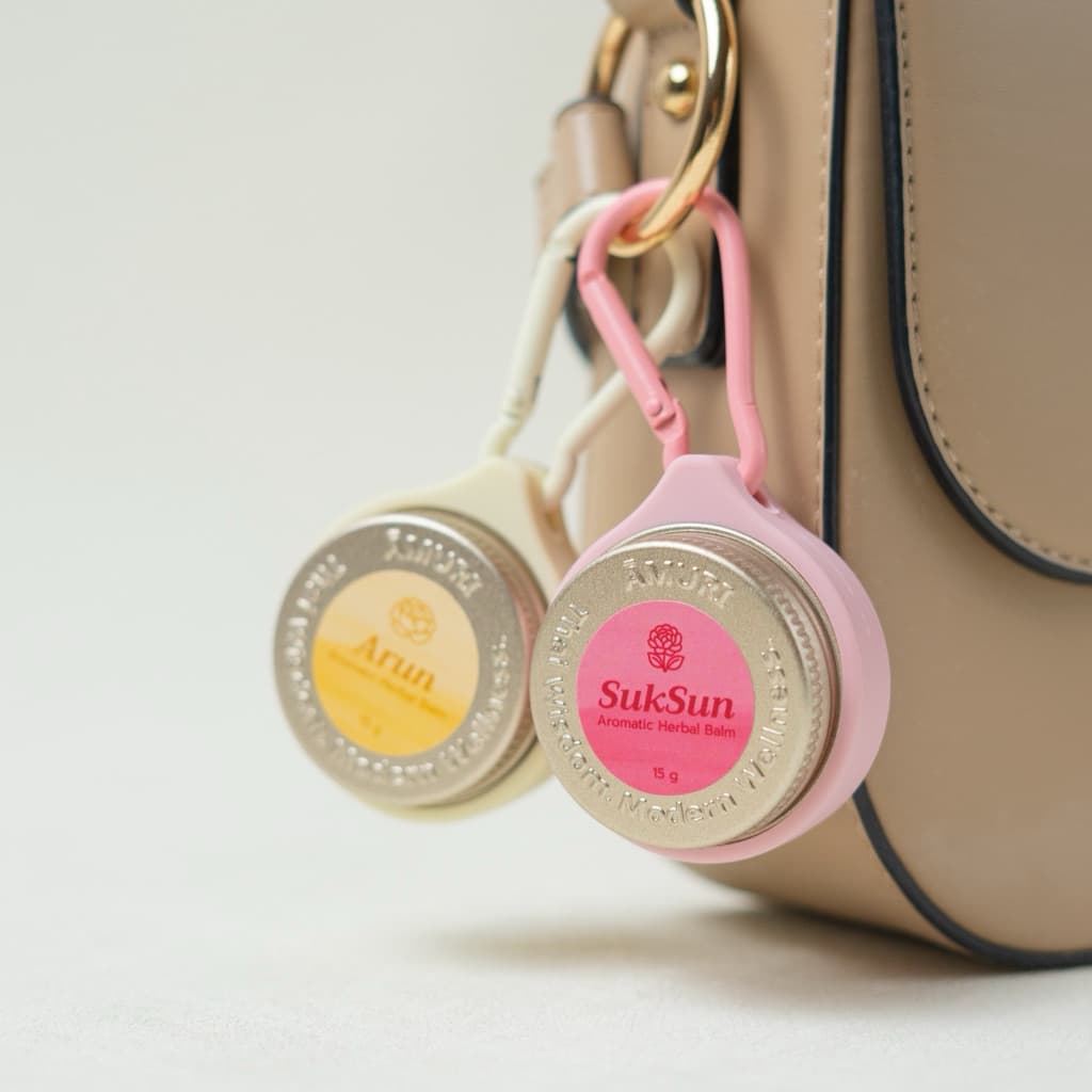 AMURI ยาหม่อง อโรม่าสมุนไพร Aromatic Herbal Balm | ยาหม่องน้ำหอม พกง่าย ห้อยได้ 15 กรัม รูปที่ 6