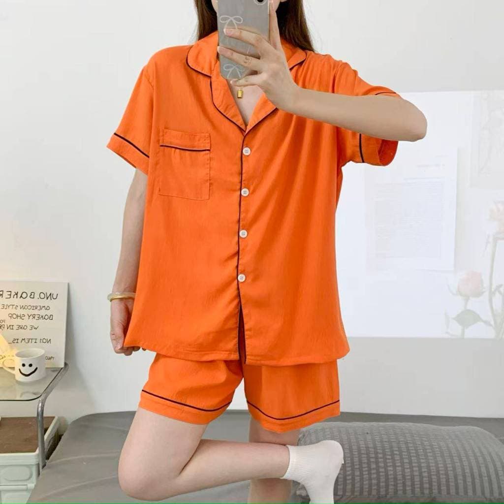 ชุดนอนผ้าไหมญี่ปุ่นสีพื้น เเขนสั้น-ขาสั้น ผ้านิ่มใส่สบาย ฟรีไซส์อก44 รูปที่ 2